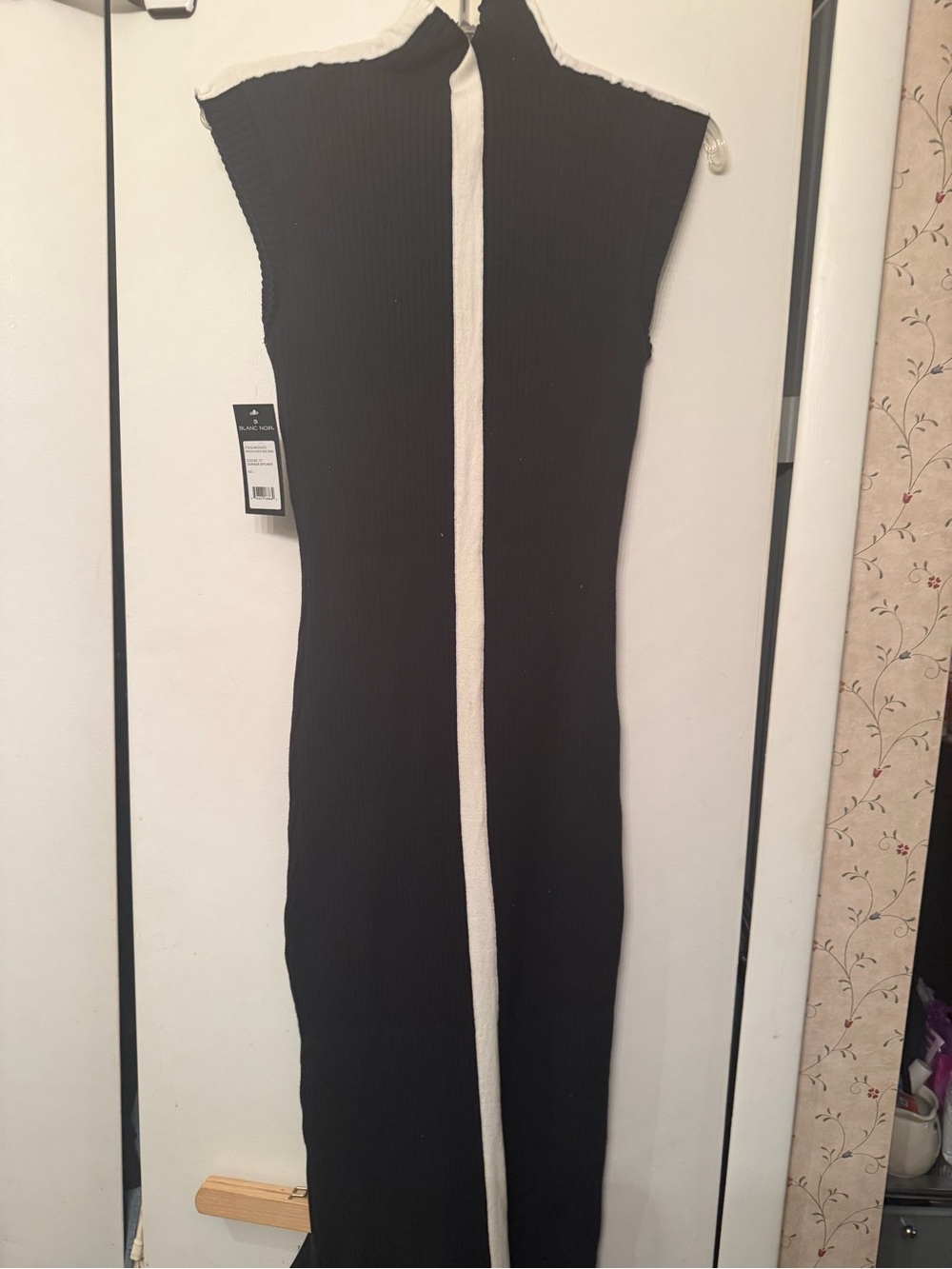 blanc noir Black Ribbed Maxi Dress with Ivory Center Trim